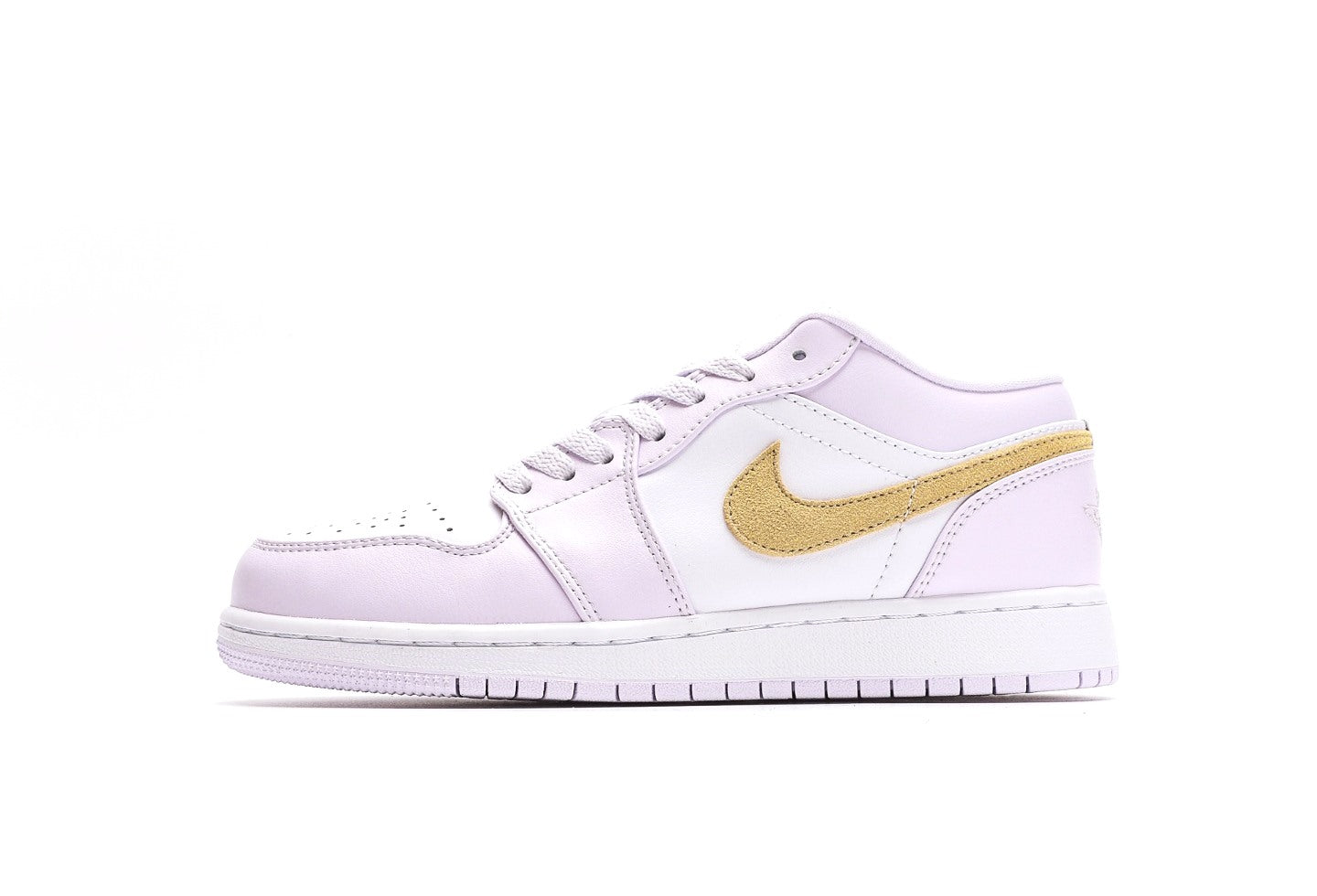 Air Jordan 1 Low “Barely Grape”
