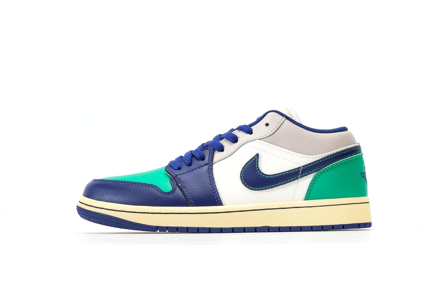 Air Jordan 1 Low "Deep Royal Blue"