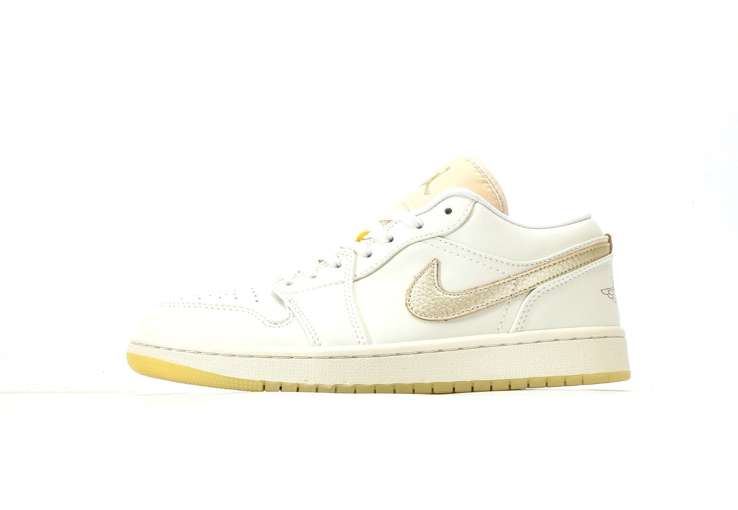 Air Jordan 1 Metallic Team Gold