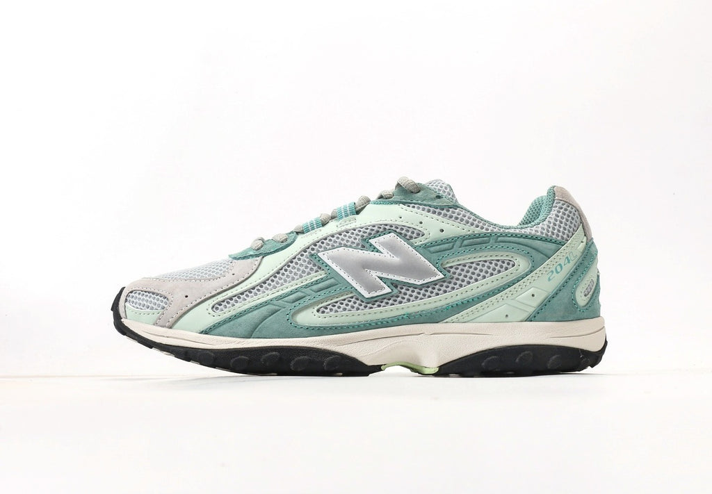 Kith x New Balance 204L Bluebell