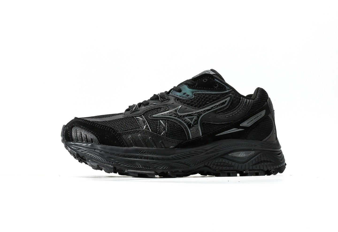 Mizuno RACER ADV "Triple Black"