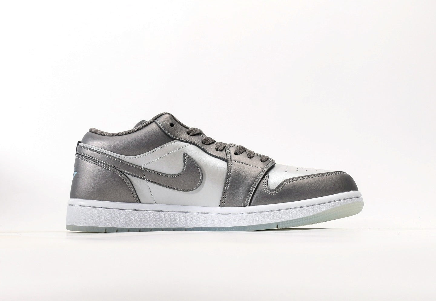 Air Jordan 1 Low SE "Inspired By The Greatest"