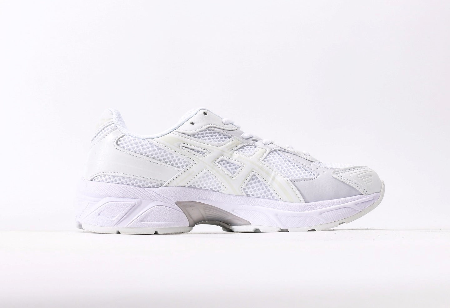 Gel-1130 White Polar Shade
