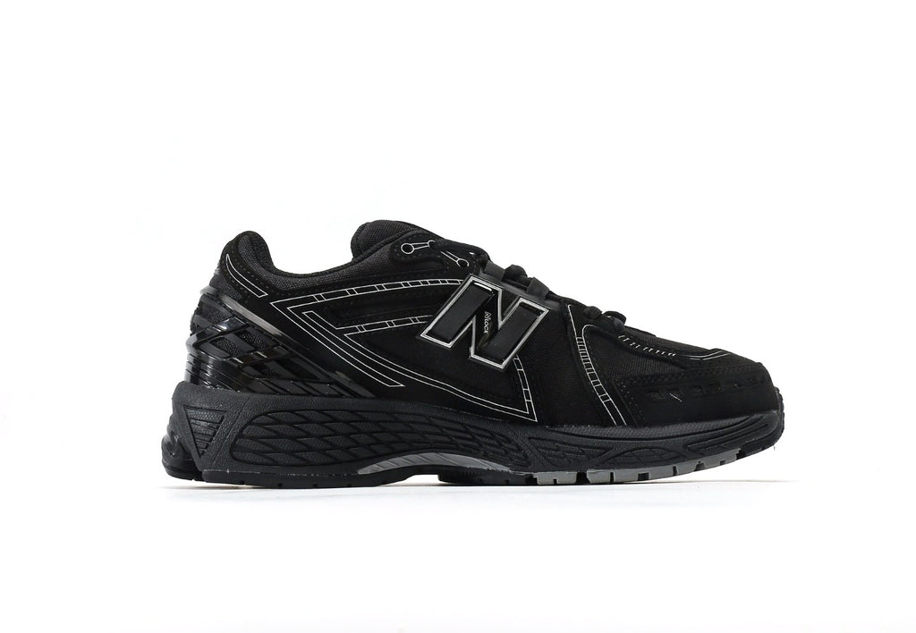 New Balance 1906R Triple Black