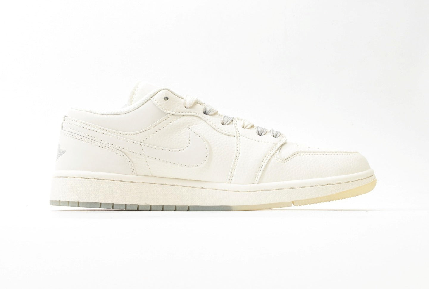 Custom Air Jordan 1 Low x Supreme