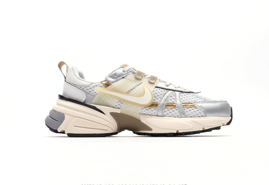 V2K Run "White Khaki Metallic"