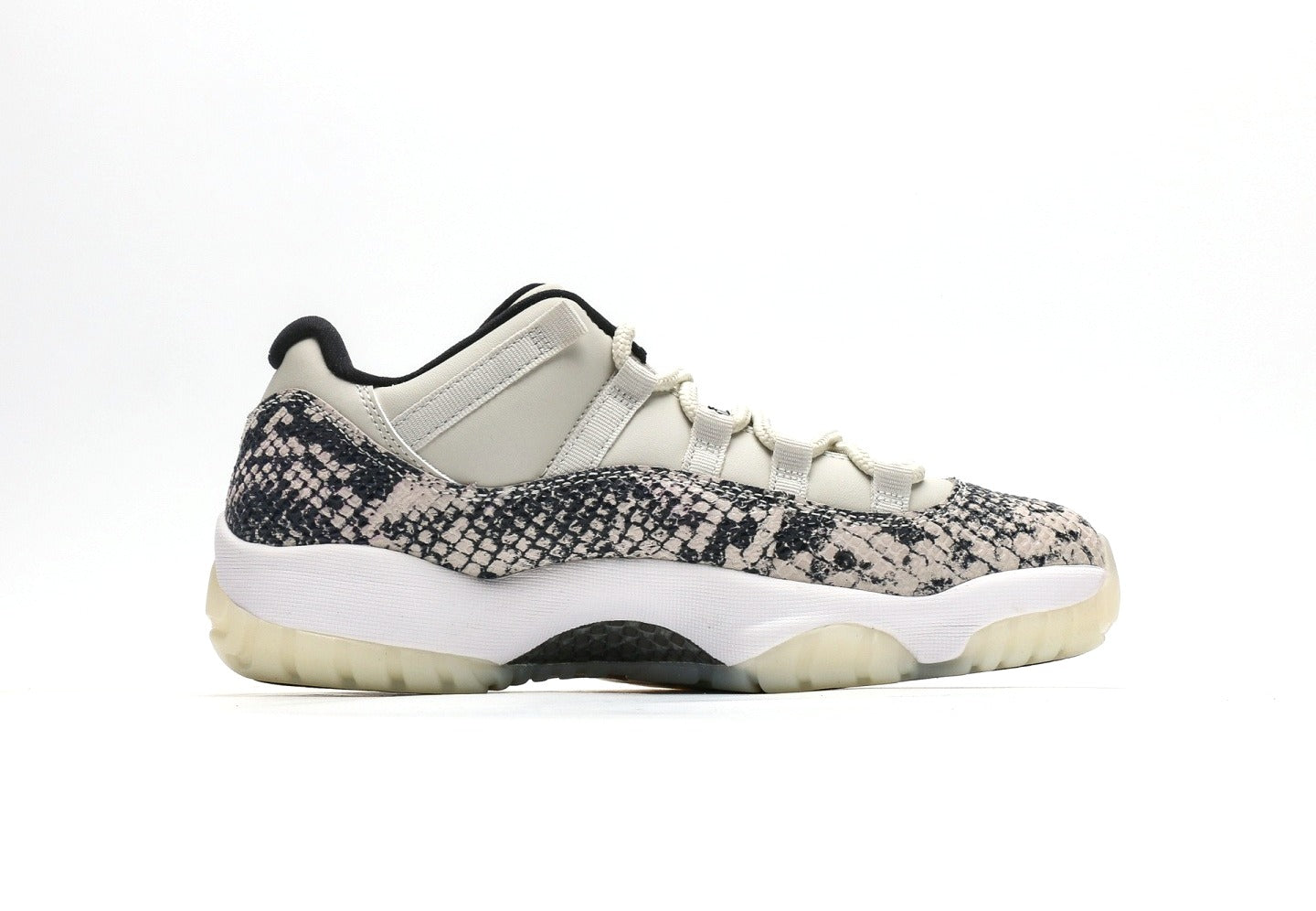 Air Jordan 11 Low “Snakeskin” [PK GOD]