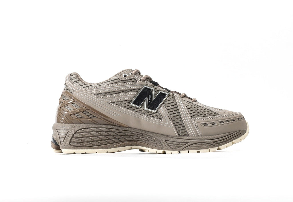 New Balance 1906R Cordura "Arid Stone Black Cement"