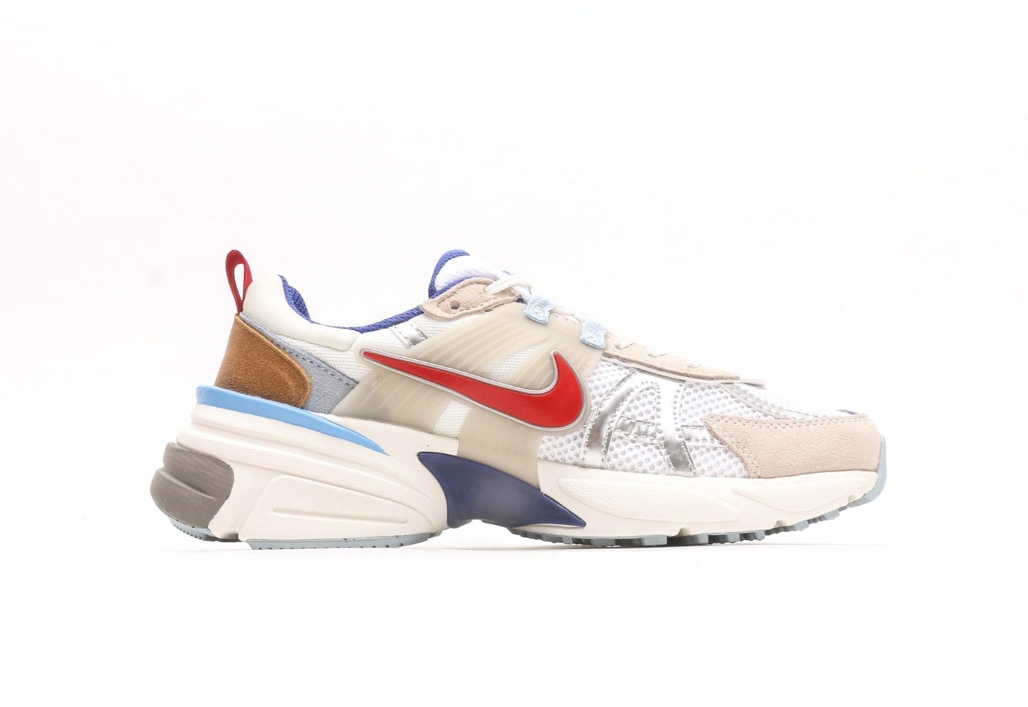 V2K Run "Metallic Silver Gym Red"