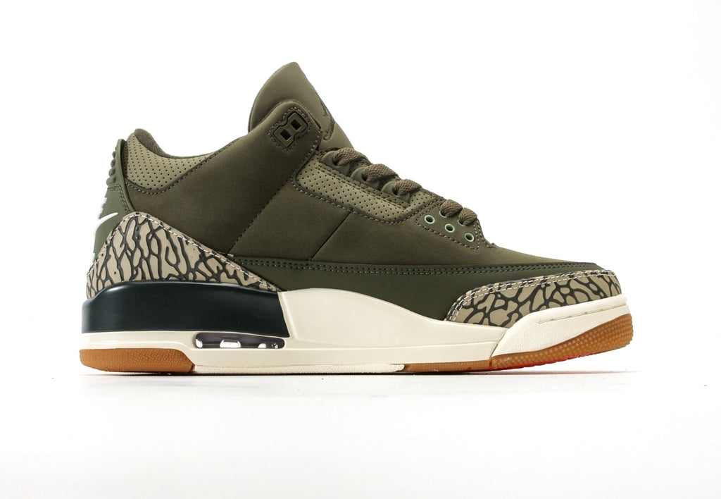 Air Jordan 3 "Medium Olive"