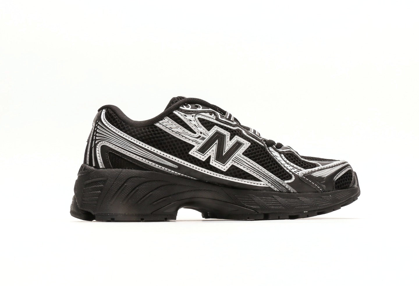 New Balance 740 "Black Silver"