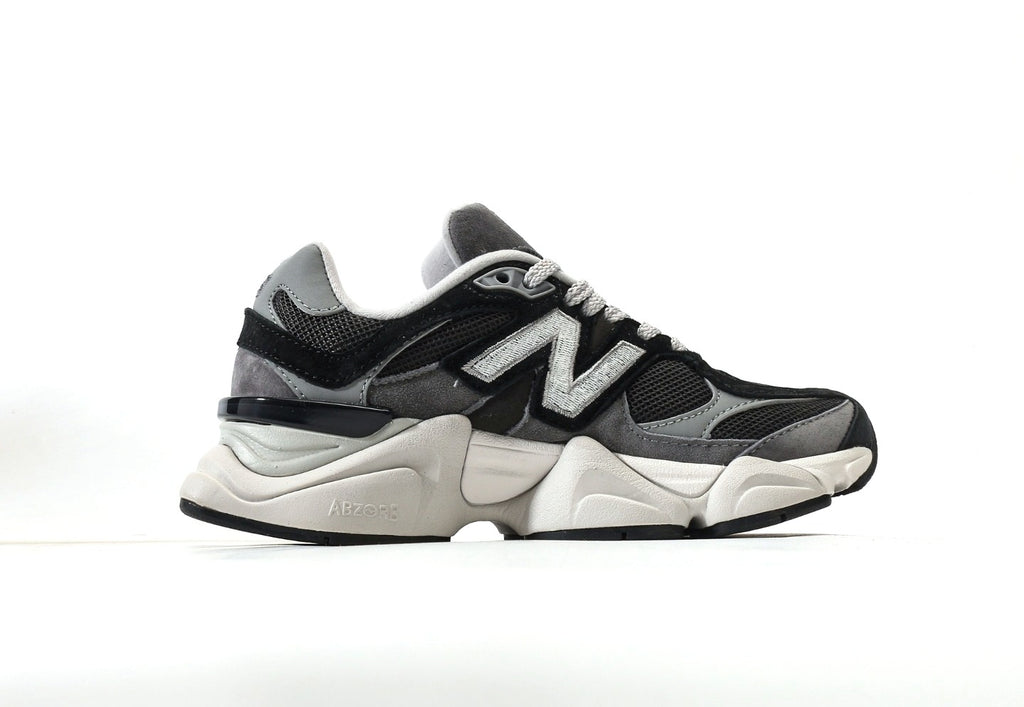 New Balance 9060 Black Grey