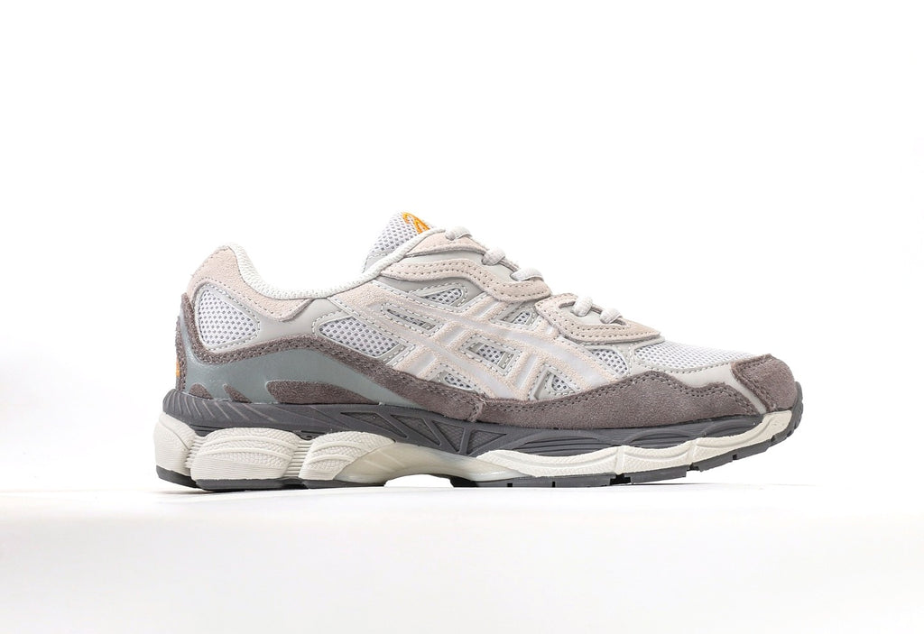 Gel-NYC Cloud Grey Cement Grey