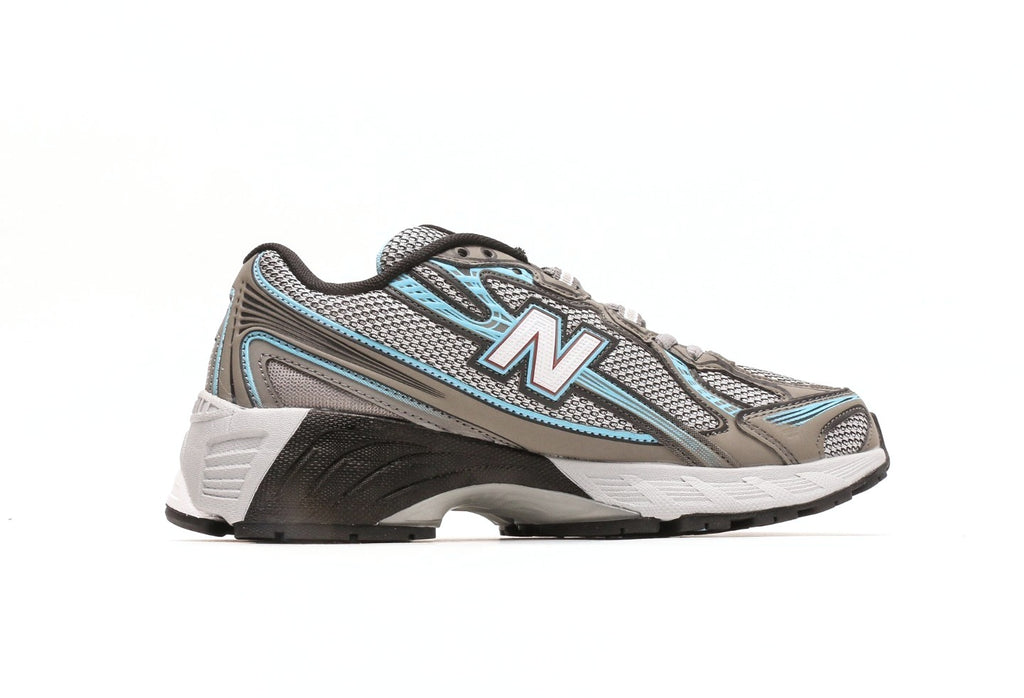 New Balance 740