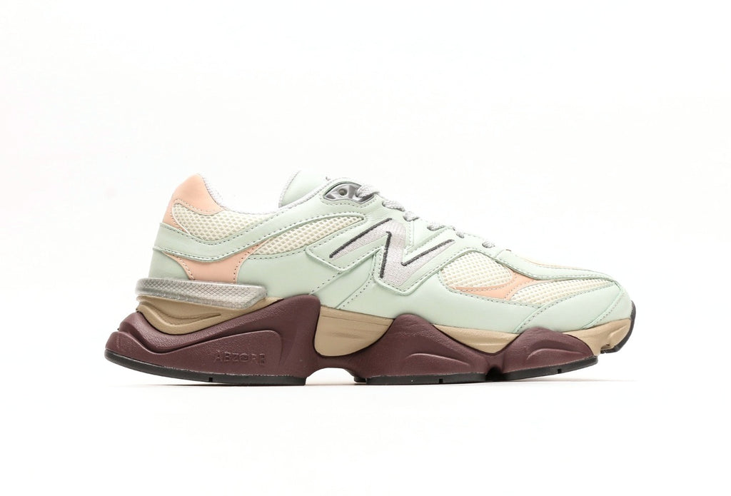 New Balance 9060 Clay Ash