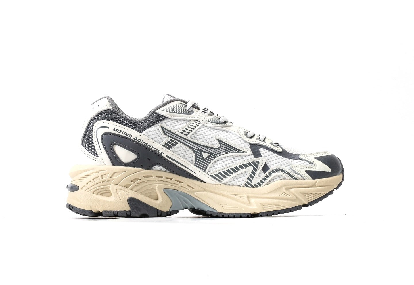 Mizuno Adventure Twe