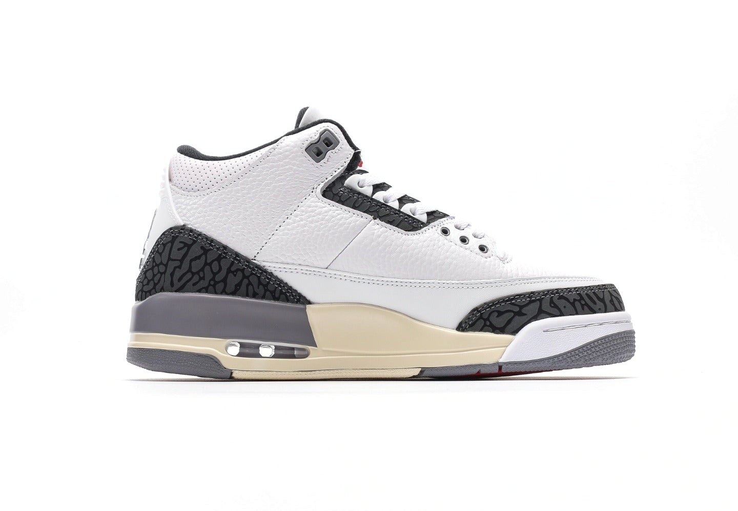 Air Jordan 3 Retro "Cement Grey"