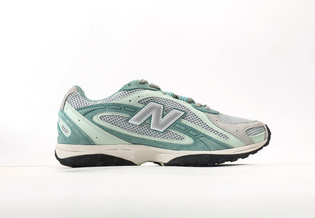 Kith x New Balance 204L Bluebell