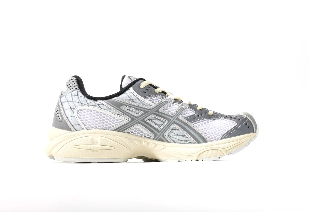 MIN-NANO x Gel-Nimbus 10.1 White/ Sheet Rock