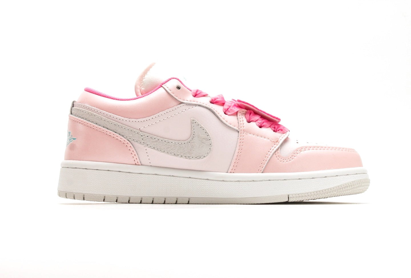 Air Jordan 1 Low SE Pink Bloom