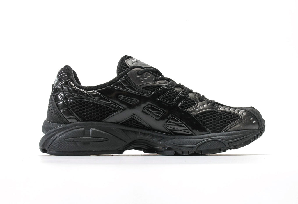 Gel Nimbus 10.1 "Black Pure Silver"
