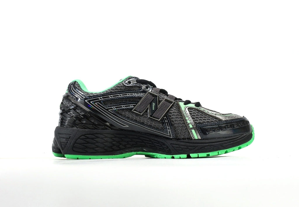 New Balance 1906R "Silver Metallic/Green"