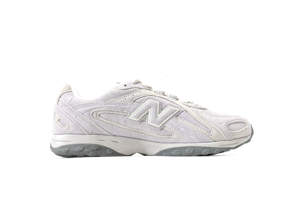 New Balance 204L Pearl Grey