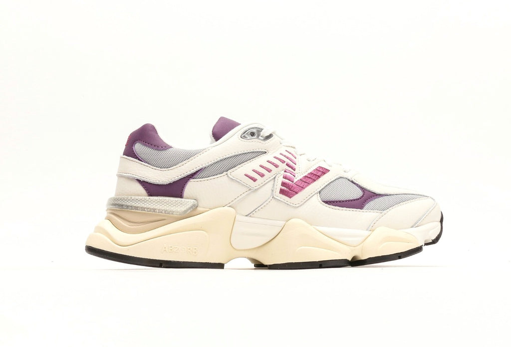 New Balance 9060 Magenta