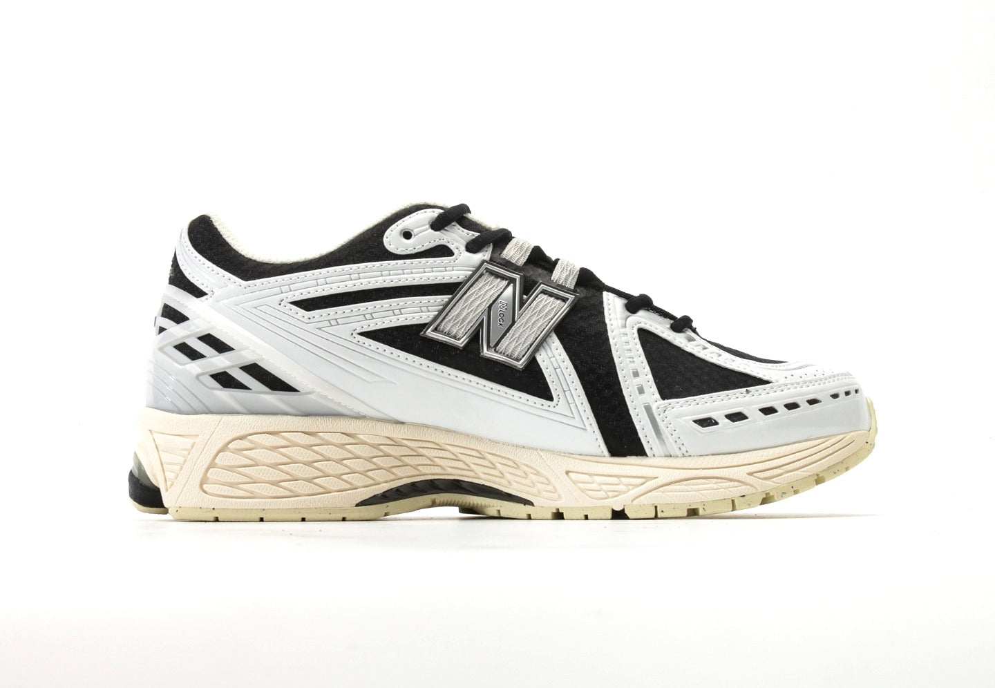 New Balance 1906R "White Black"