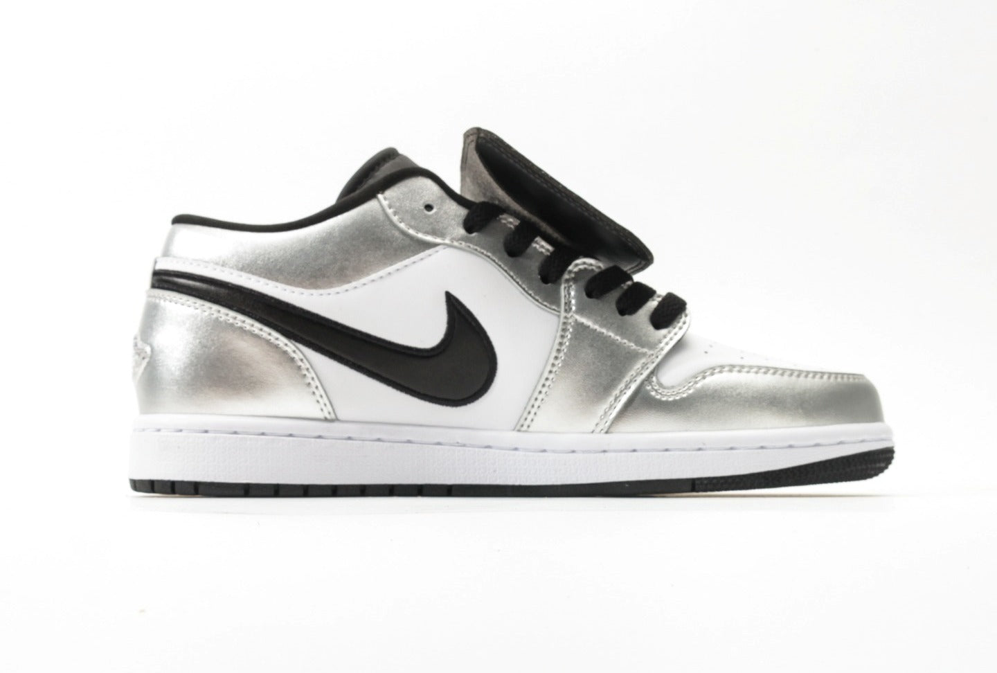 Air Jordan 1 Low "Tiempo"