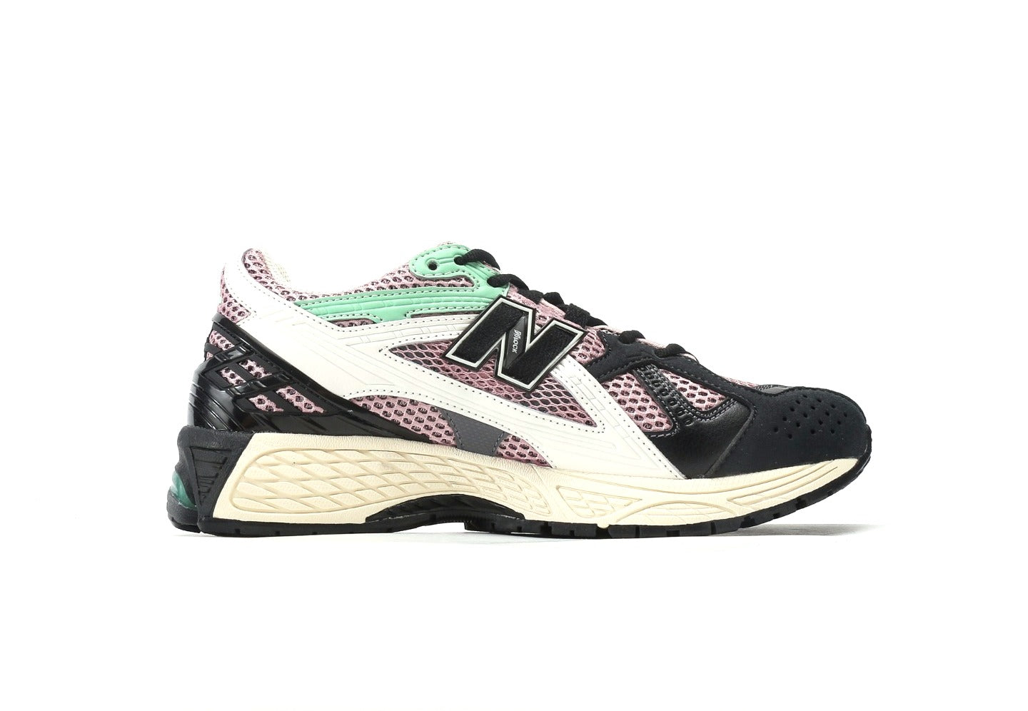 New Balance 1906 “Twilight Haze Black”