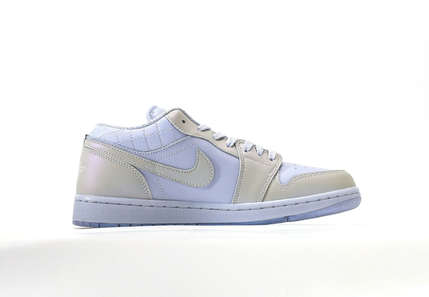 Air Jordan 1 Low "Pearlized"