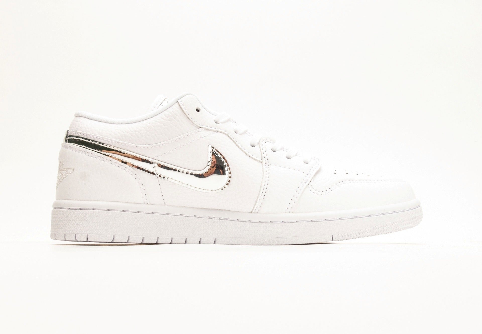 Air Jordan 1 Low SE White Metallic Silver