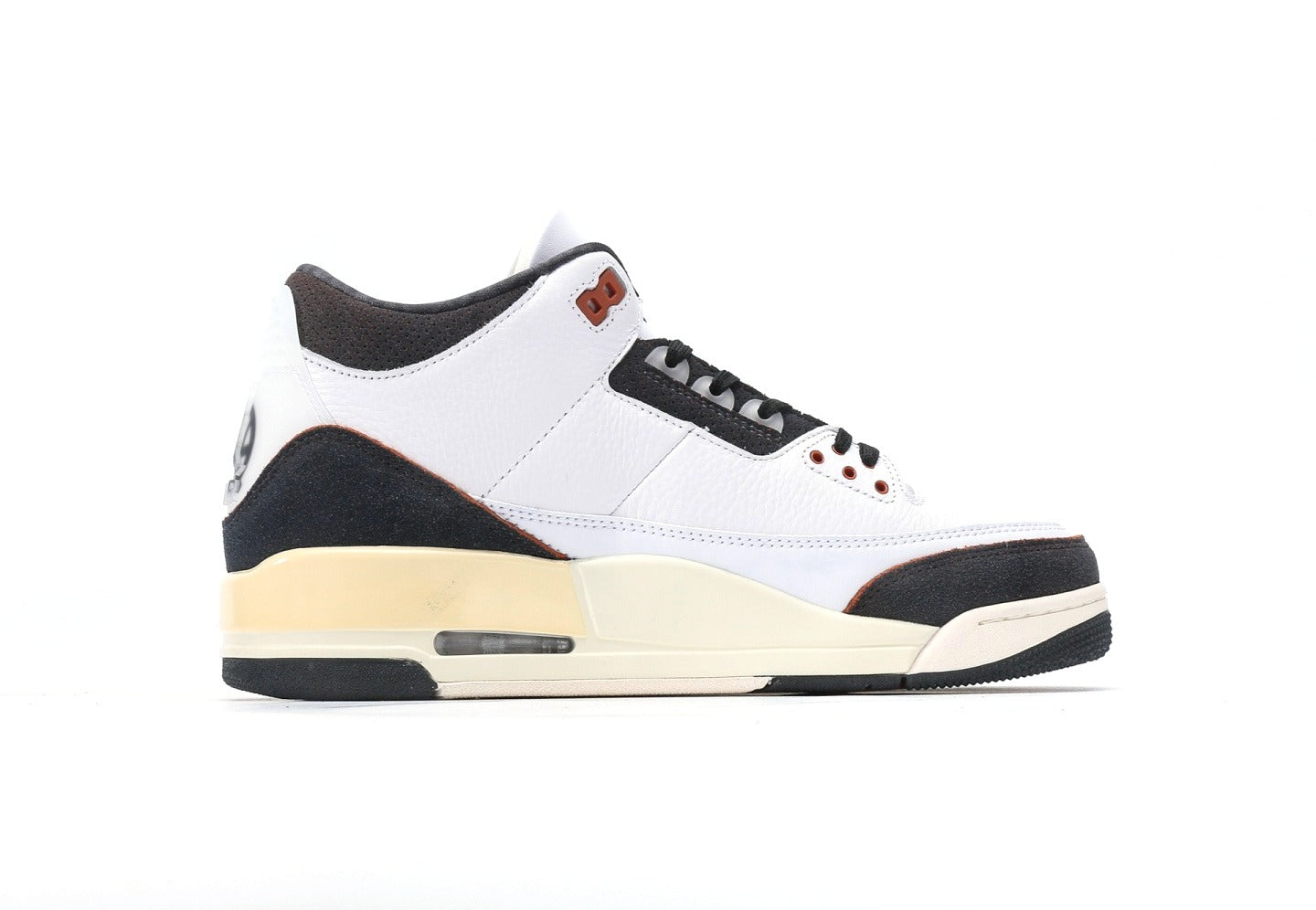 Air Jordan 3 Quai 54