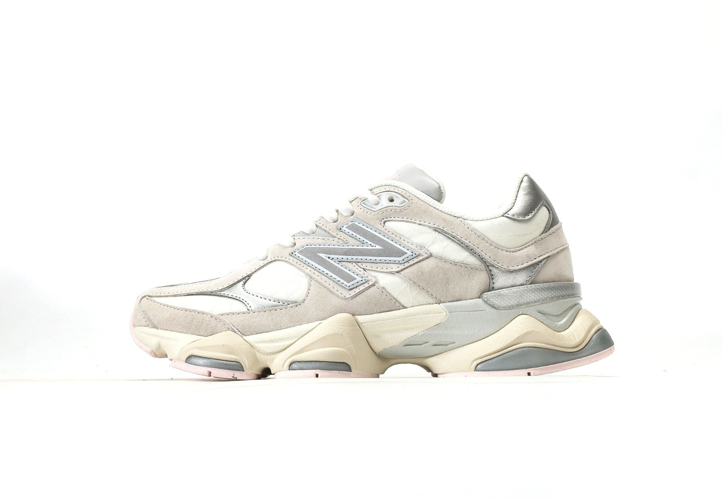 New Balance 9060 Coquette Grey Pink