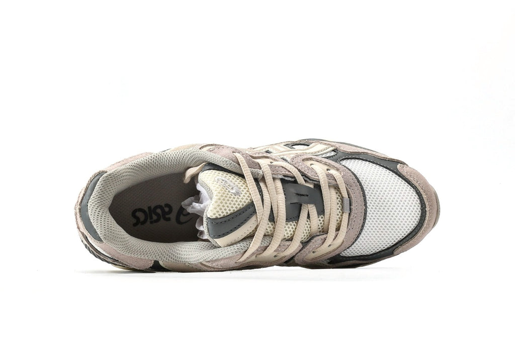 Gel-NYC “Cream Oyster”