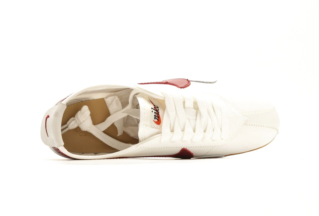 Moon Shoe "Summit White/Team Crimson"