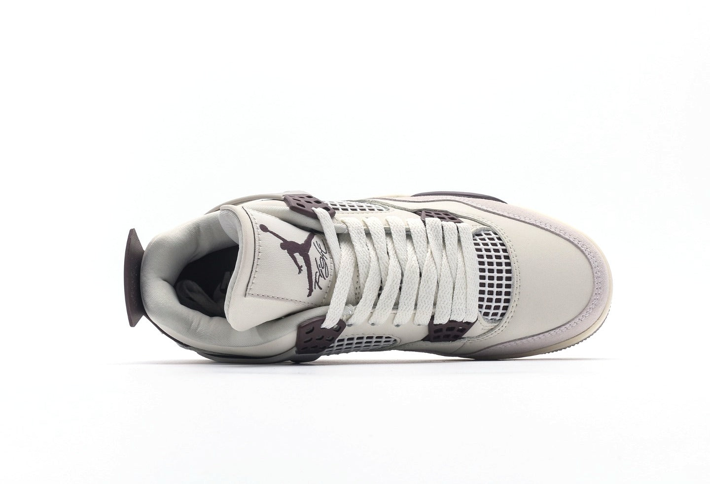 A Ma Maniére Air Jordan 4 Phantom