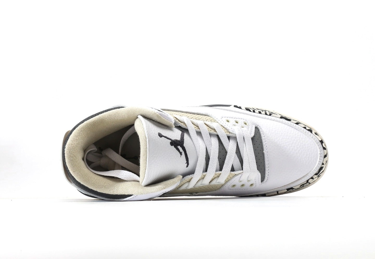 Air Jordan 3 GS Hide N' Sneak