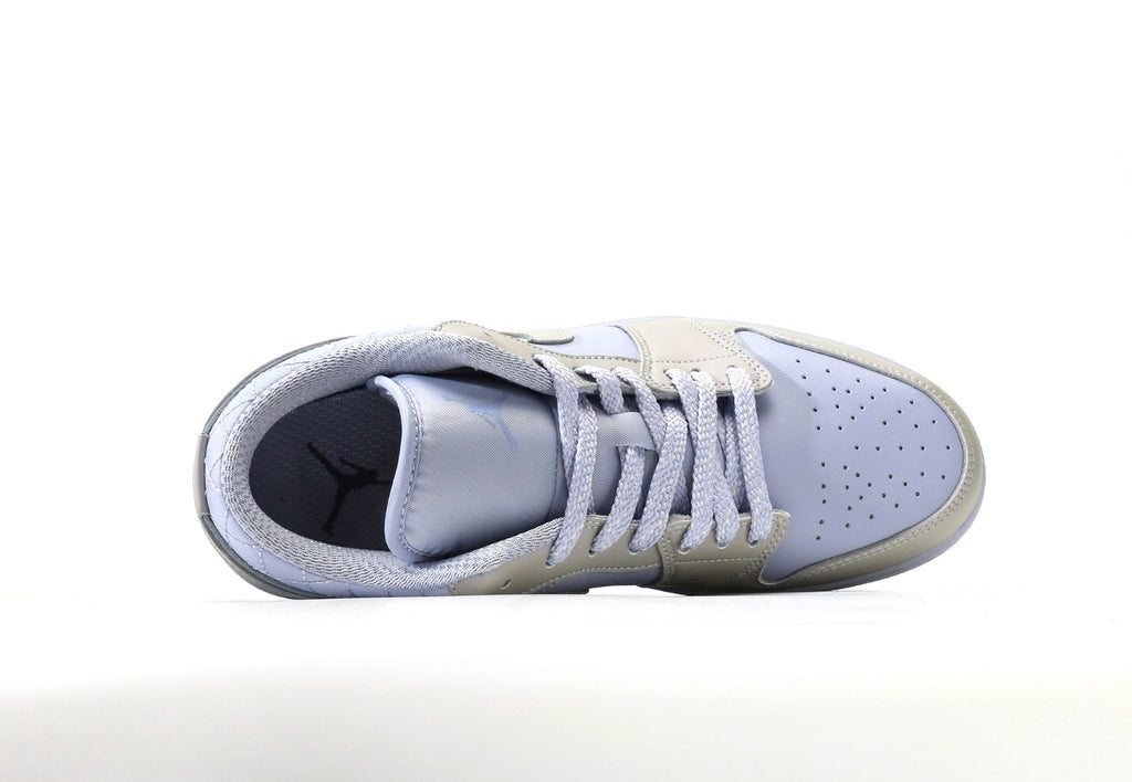 Air Jordan 1 Low "Pearlized"