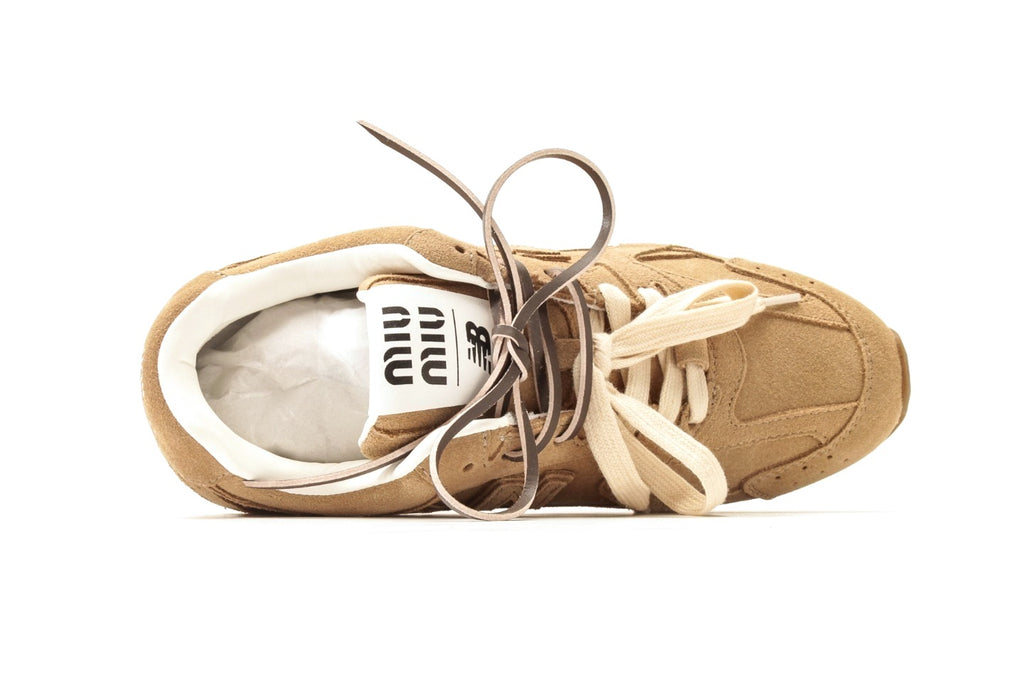 New Balance 530 SL Miu Miu Ecru