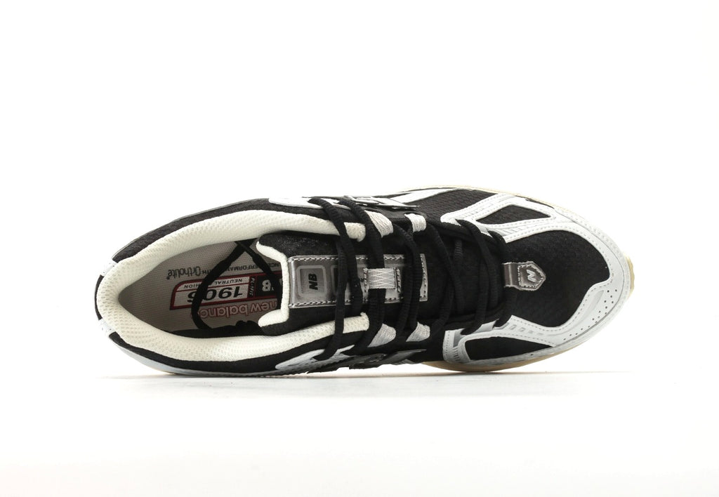 New Balance 1906R "White Black"