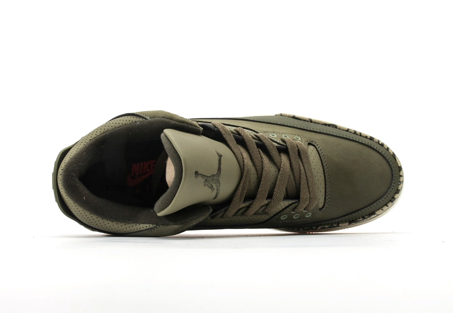 Air Jordan 3 "Medium Olive"