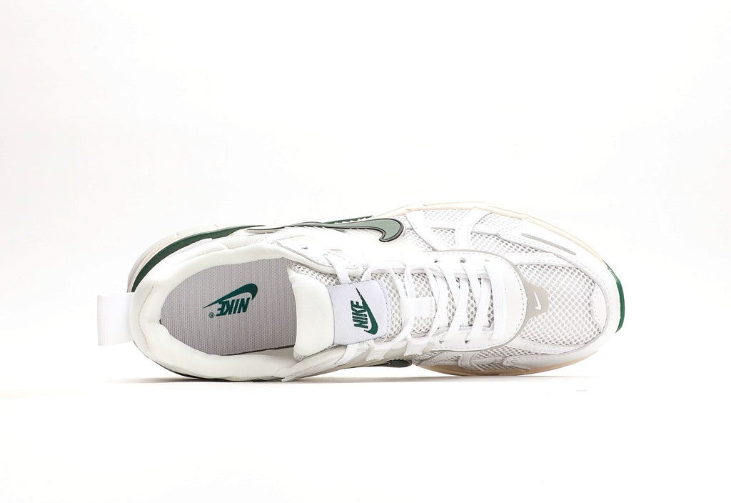 V2K Run "White Green"