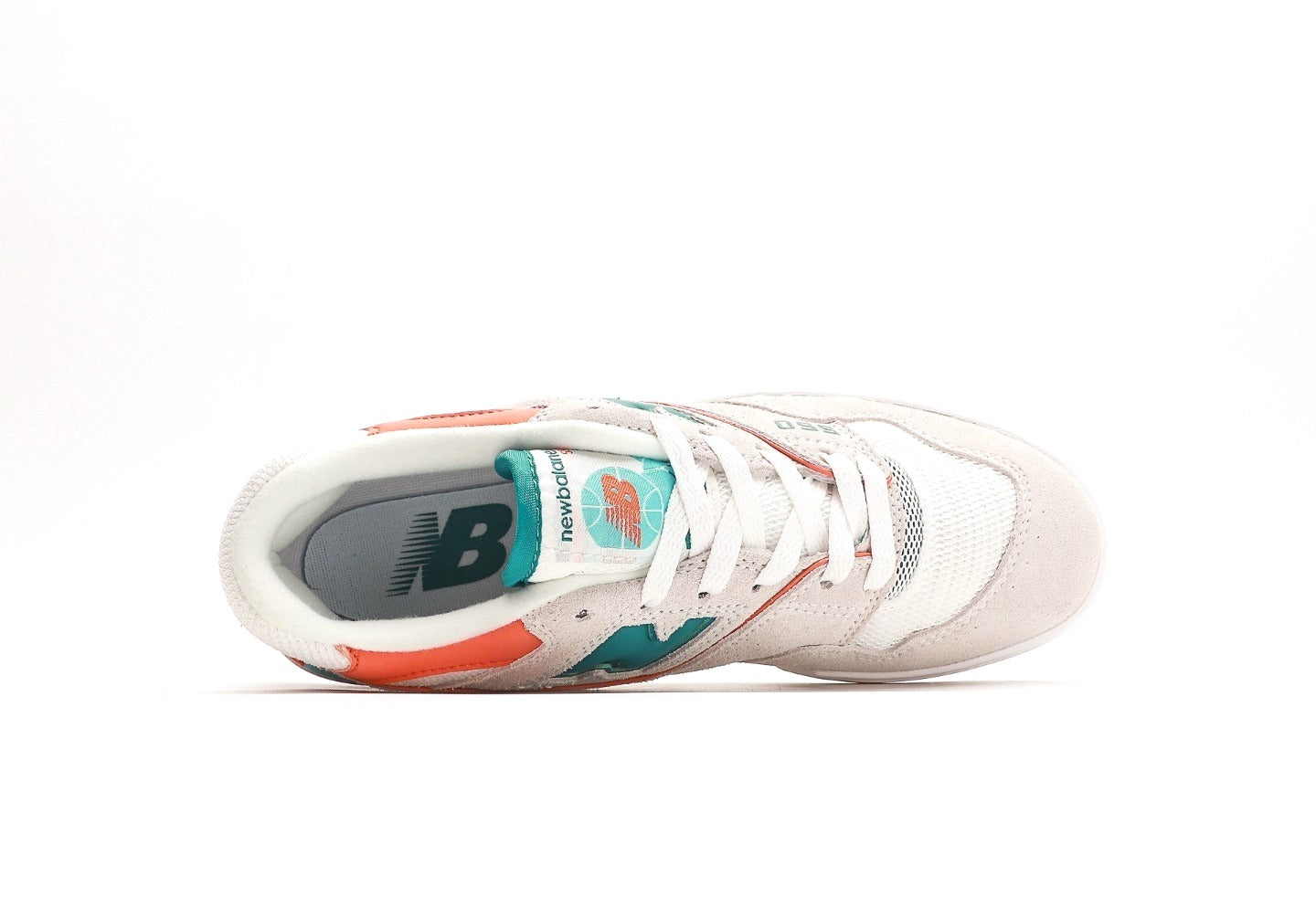 New Balance 550 "Sea Salt Verdigris"