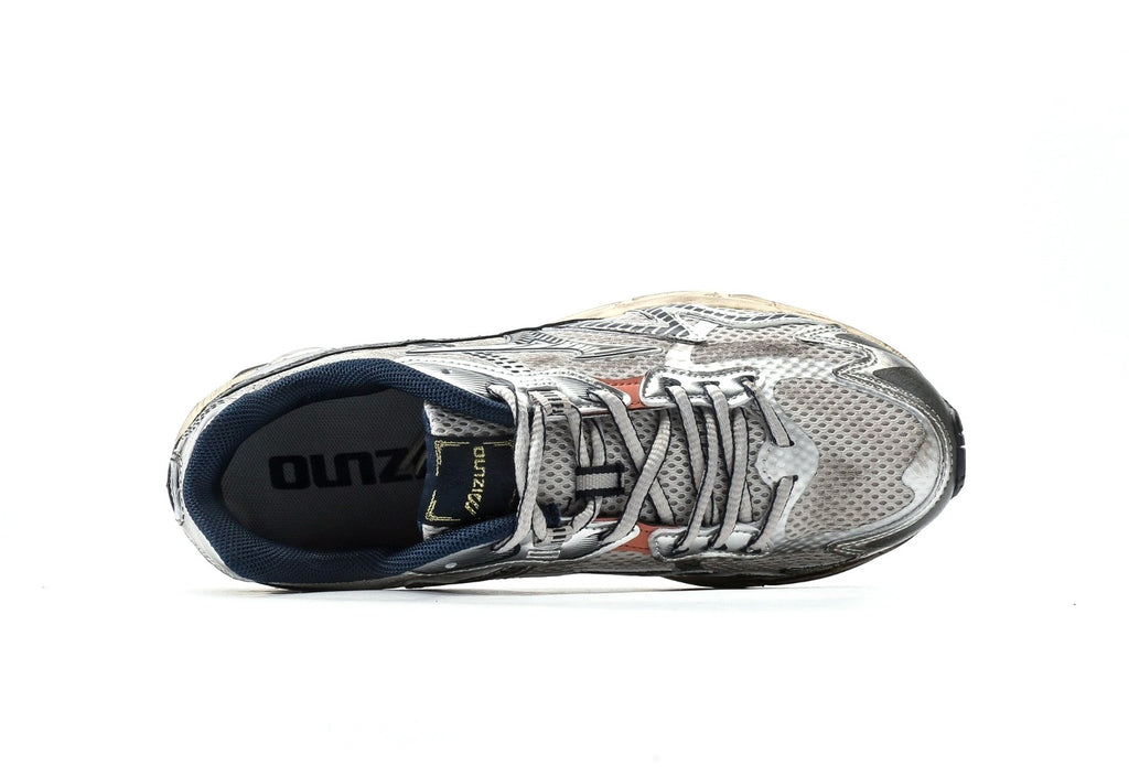 Mizuno Adventure "Silver Navy"