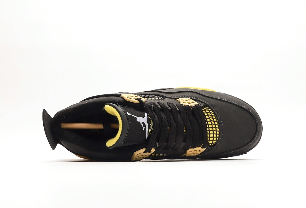 Air Jordan 4 Retro "Thunder"