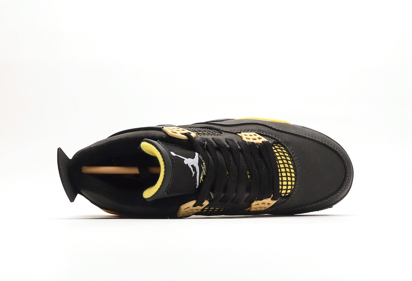 Air Jordan 4 Retro "Thunder"