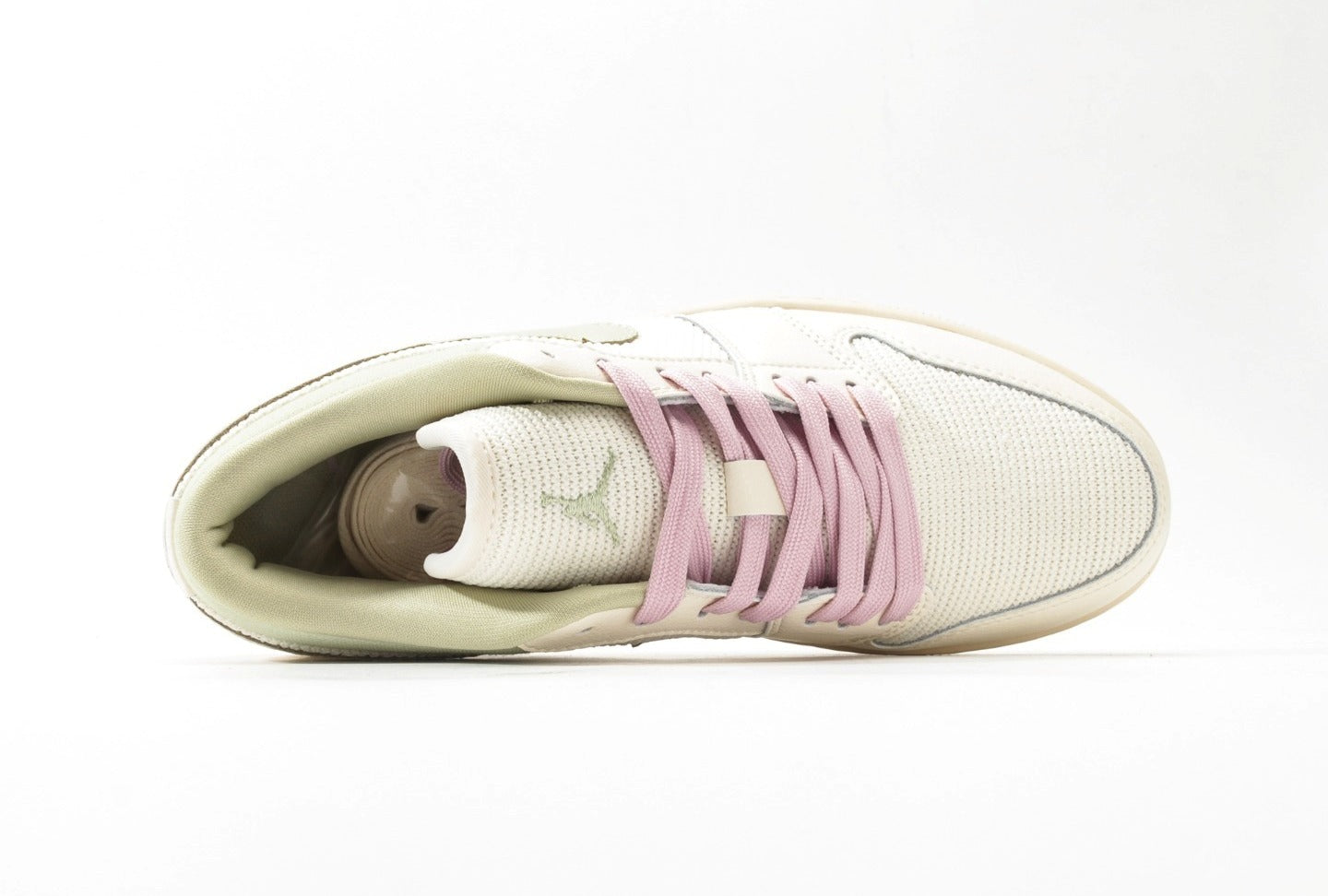 Air Jordan 1 Low SE "Sail/Olive Aura"