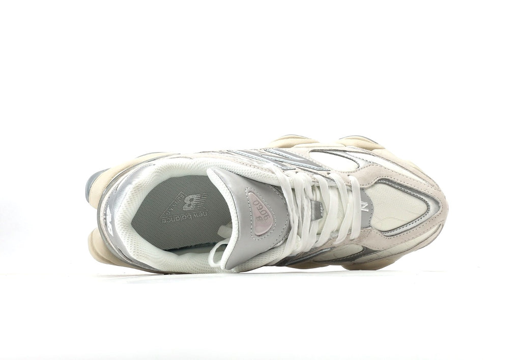 New Balance 9060 Coquette Grey Pink